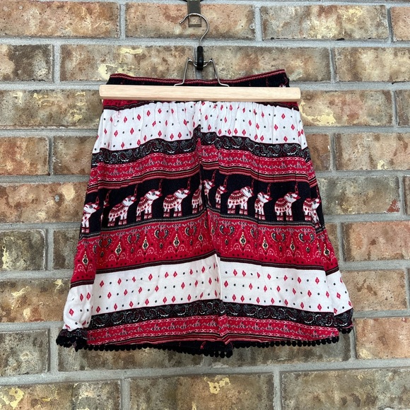 H&M Elephant Skirt - Picture 5 of 11